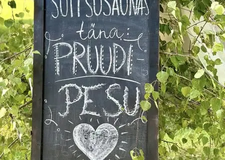 Tüdrukuteõhtu pruudisauna silt Wiire talus Pärnus